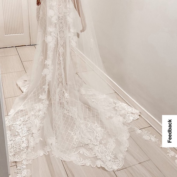 David’s Bridal Beaded Scroll & Lace Mermaid Wedding Dress - Picture 3 of 9